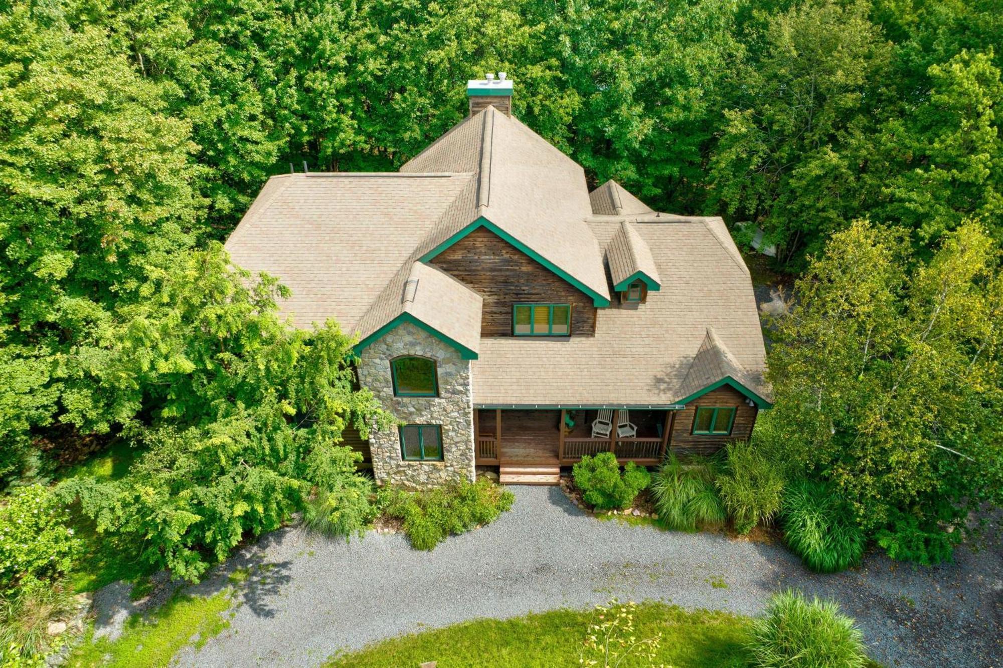 Elk Hollow By Avantstay Lakefront Chalet W Game Fire Pit Сasa de vacaciones